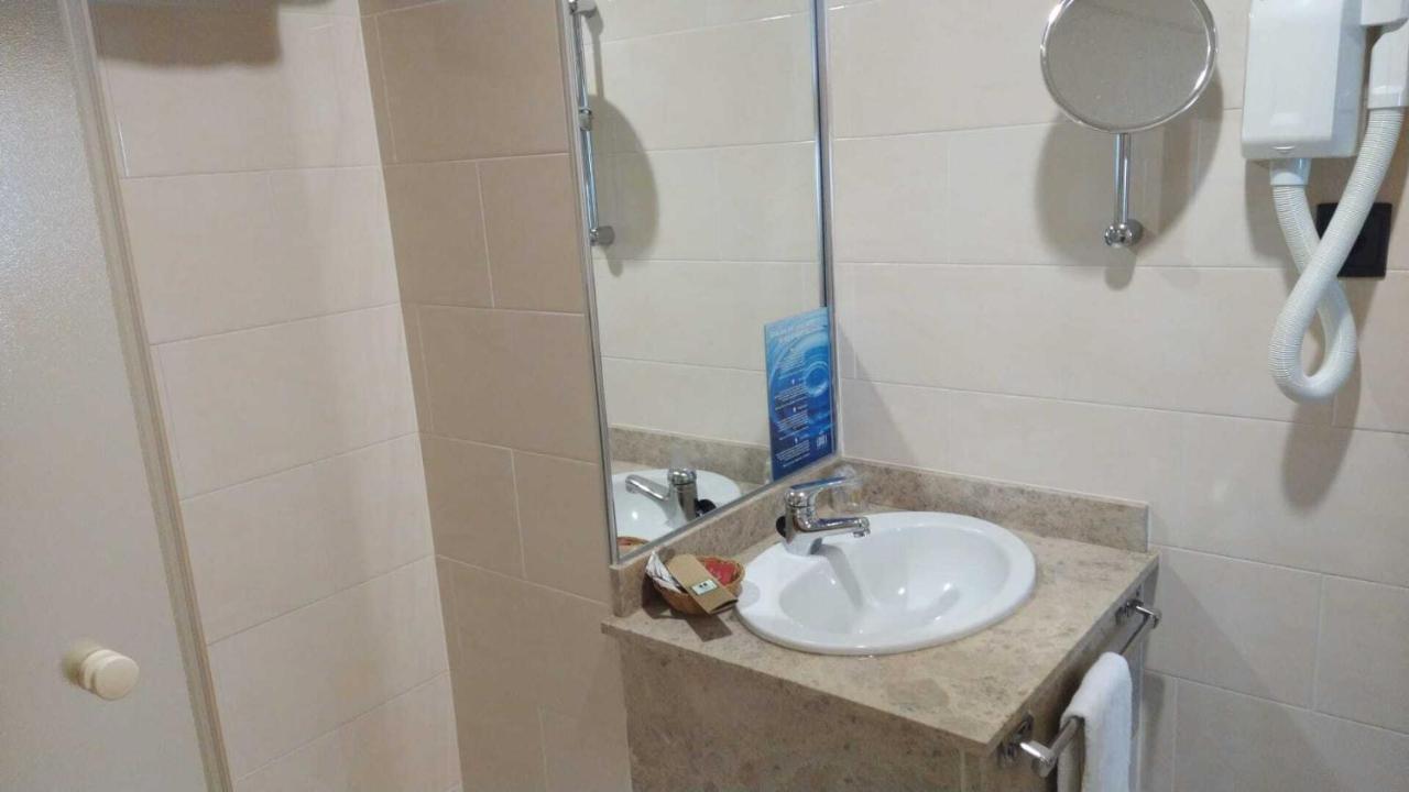 Hotel Ébora Talavera de la Reina Buitenkant foto